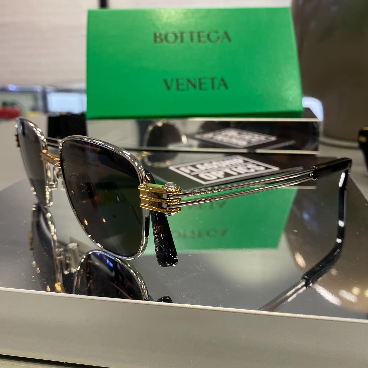 Bottega Veneta BV1380S-001 Sunglasses – Unisex Luxury Eyewear