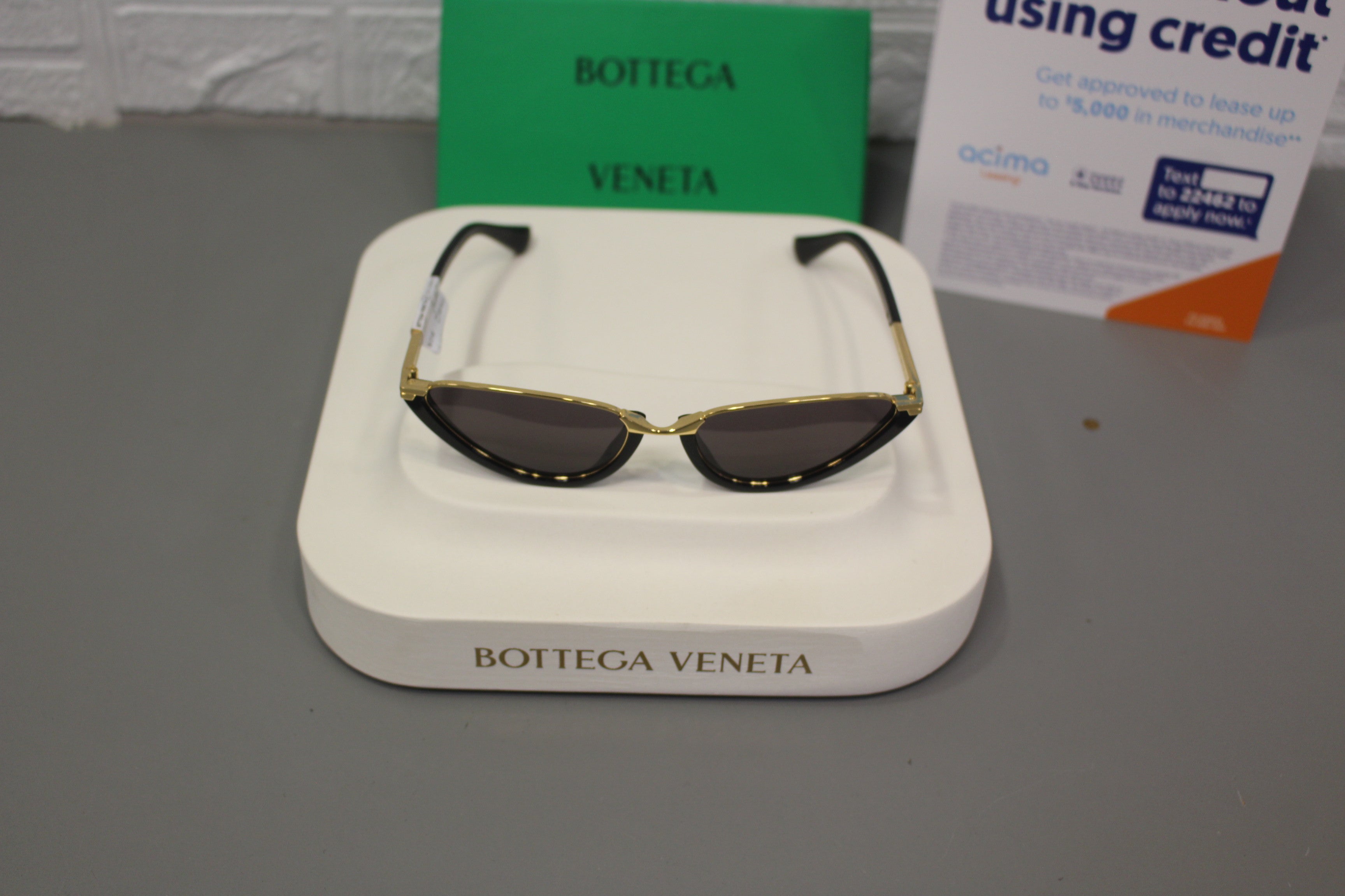 Bottega Veneta BV1346S Sunglasses – Unisex Luxury Eyewear